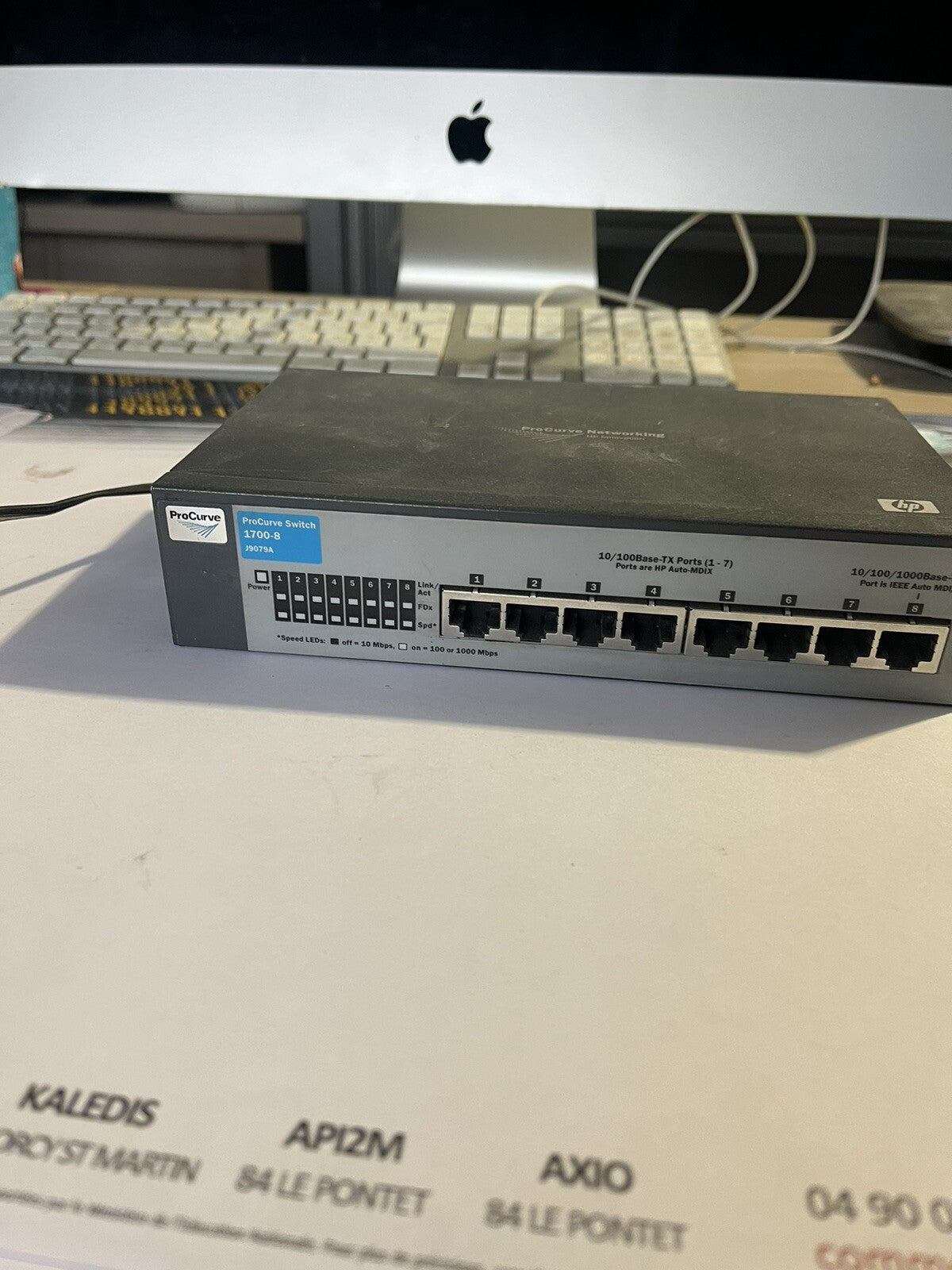 HP PROCURVE 1700-8- 8 ports Switch - Ref J9079A _ NEUF