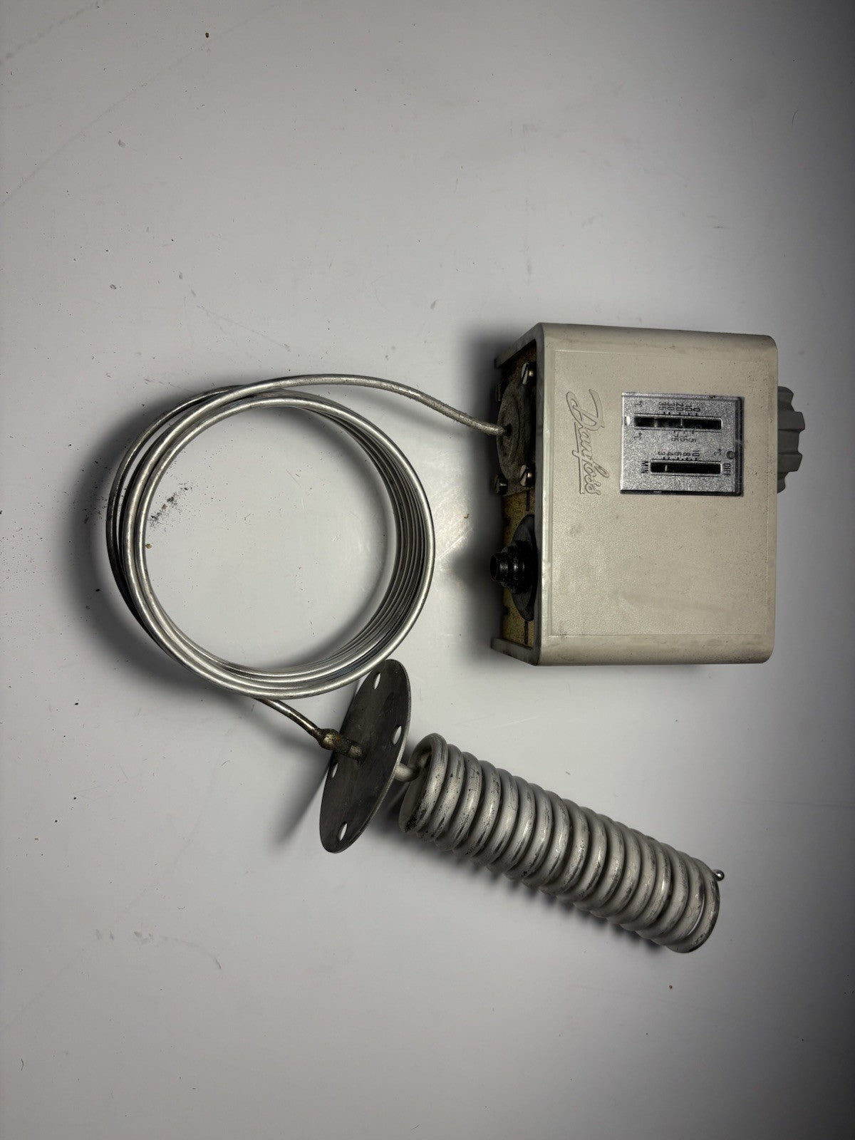 Thermostat industriel / d'ambiance Danfoss KP75 (Neuf)