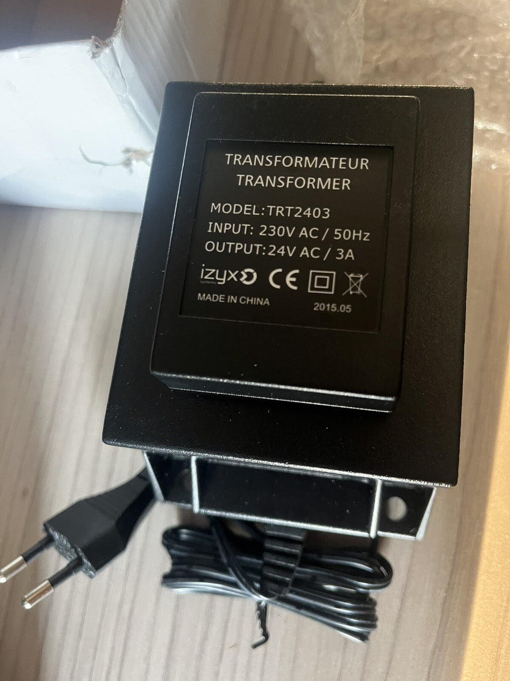 Transformateur izyx 230 ac / 50hz / 24v ac