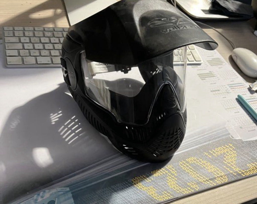 Casque avec visière pour paintball / airsoft