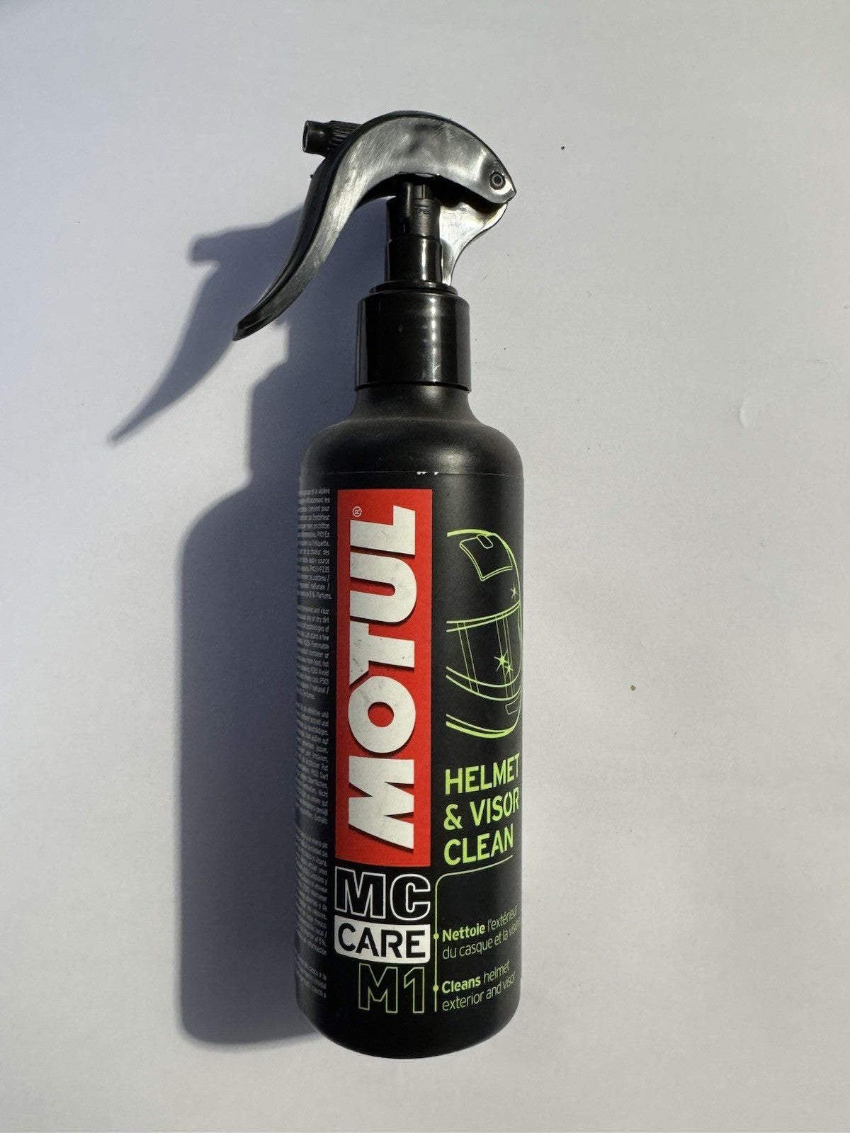 MOTUL - Nettoyant casque M1 Helmet & Visor Clean 250ml