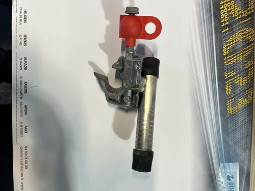 3 Connecteur pour broche ligne aérienne