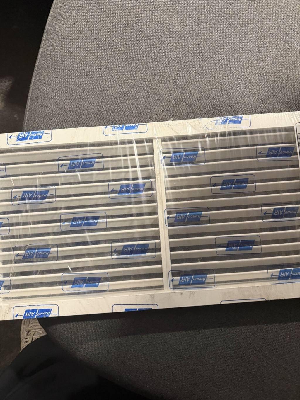 Grille de reprise ou de soufflage pour gainable