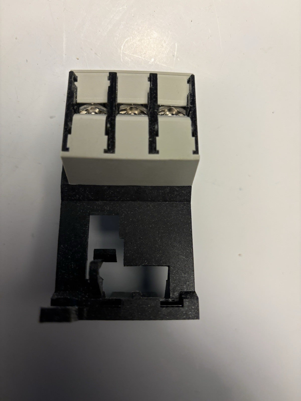 Telemecanique Bloc bornier relais LA7 D1064 pièce accessoire