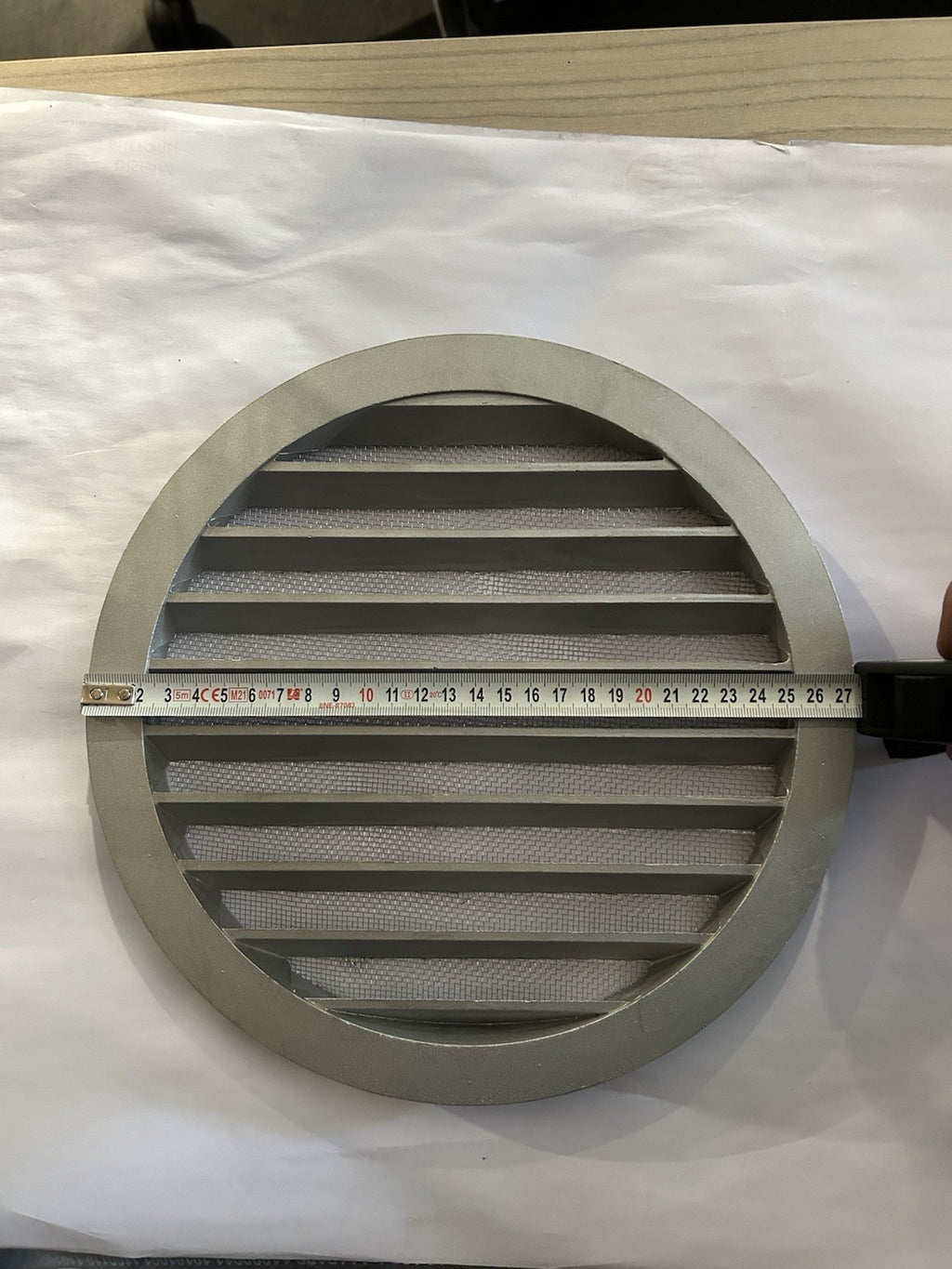 Grille de ventilation ronde Ø240mm avec moustiquaire - État neuf
