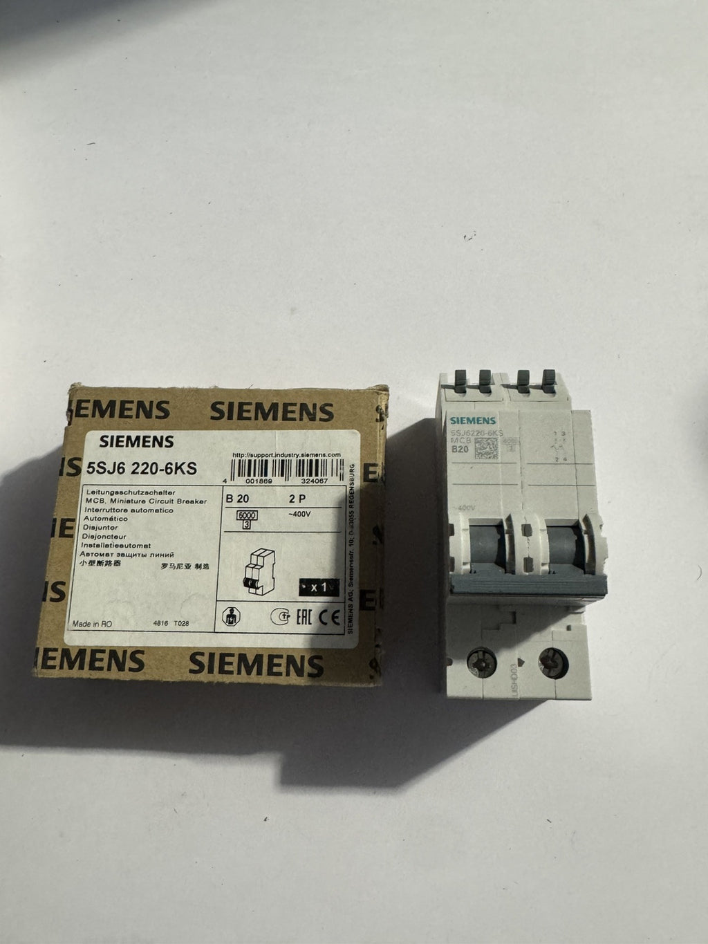 Disjoncteur Siemens 5SJ6 220-6KS.