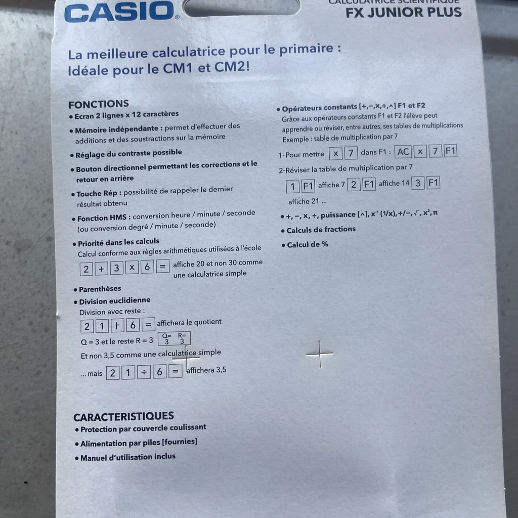 Calculatrice CASIO FX junior plus - avec coque de protection Neuve